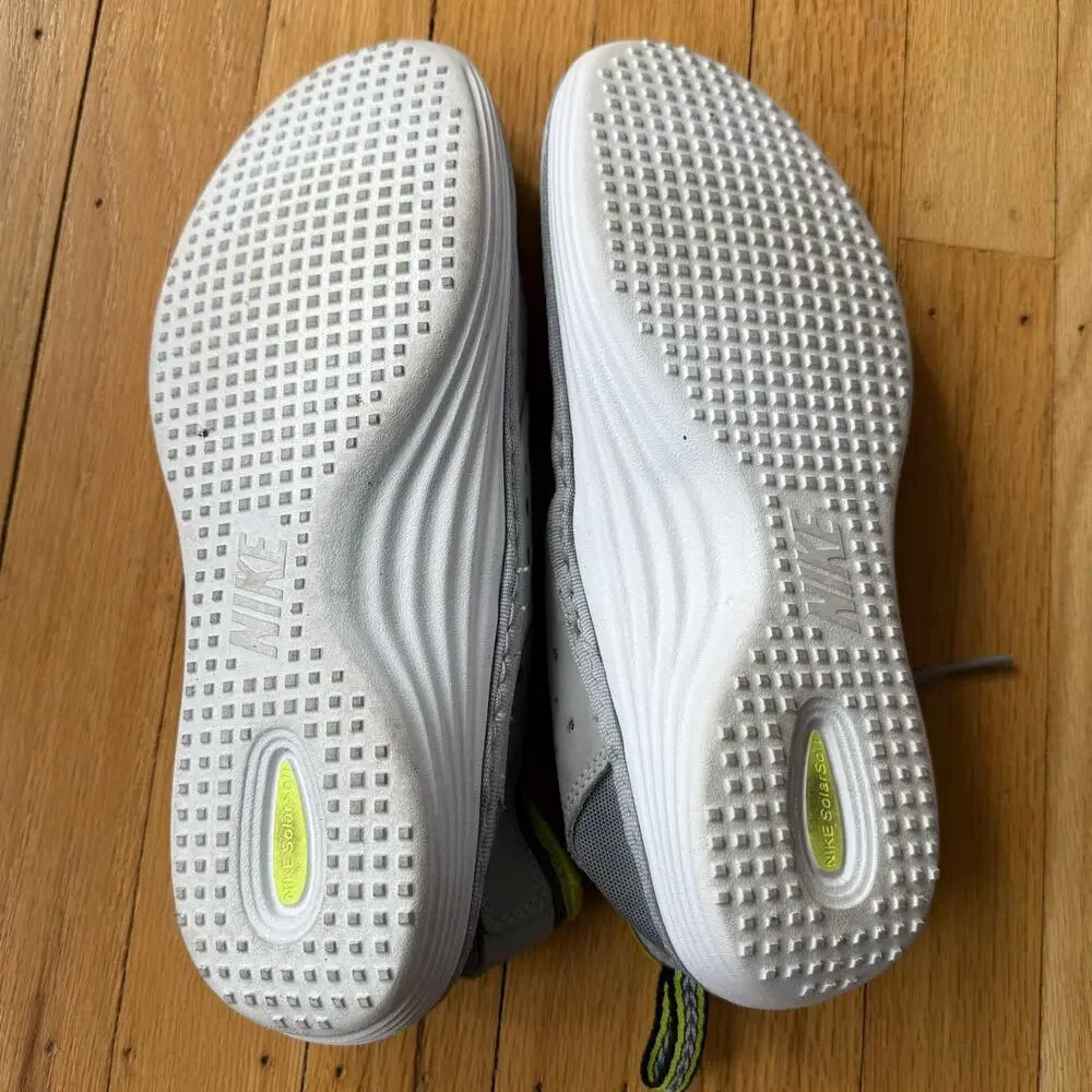 Nike Solarsoft Costa Low Running Shoes Wolf Gray White Size 8 Athletic Track